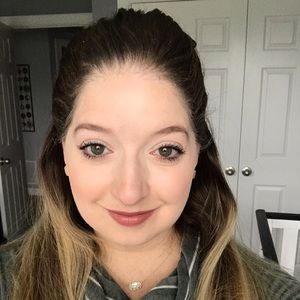 Meet your Posher, Erikerika